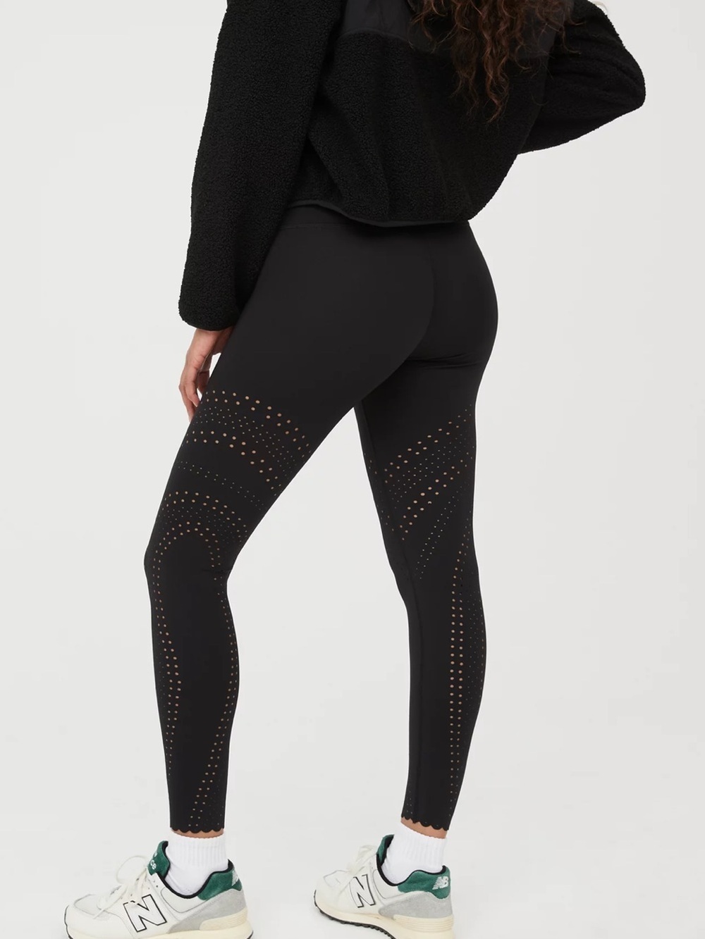 NWOT OFFLINE by Aerie Goals Laser Cut Leggings in Black Size XS - Picture 3 of 7
